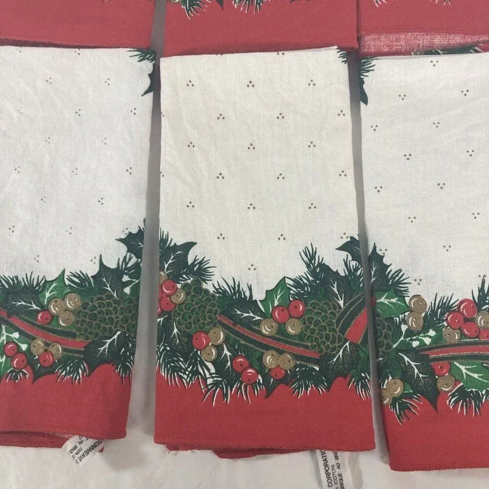 Sunweave Linen Set of 6 Holly & Pinecones Napkins Christmas Holidays Vintage